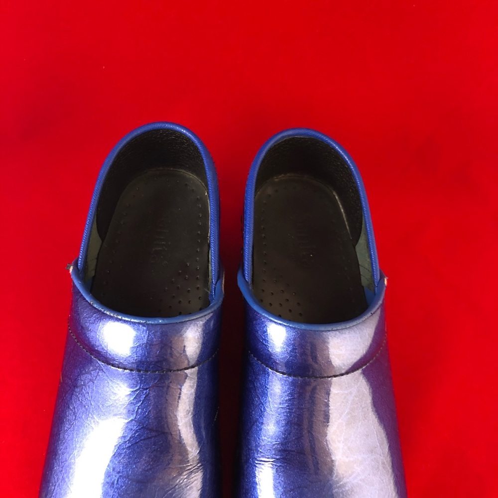 Sanita Shiny Blue Nursing Clogs EU 37 US 6.5 - 7 - Picture 5 of 13